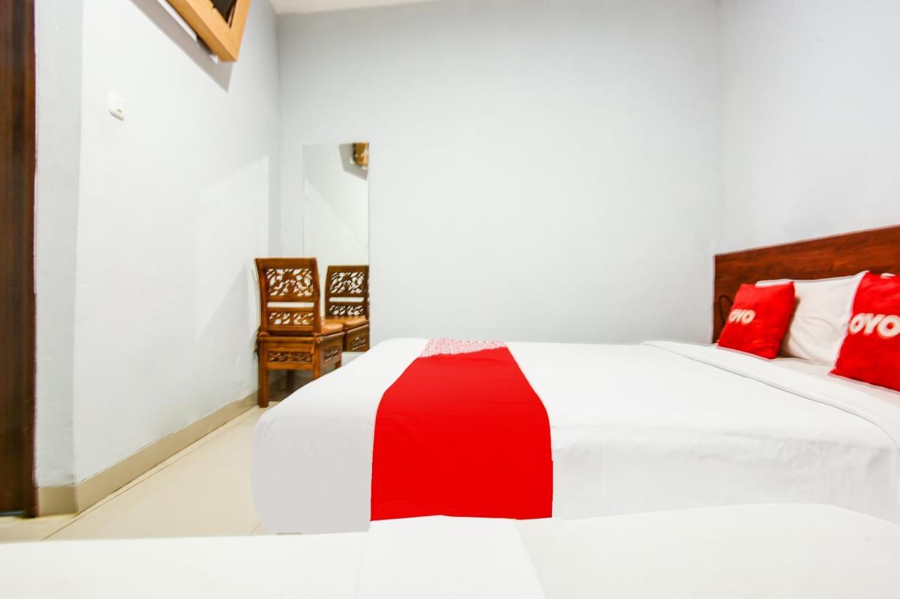 Collection O 91464 7 Dream Hotel 3*